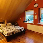 Studija Viloje-quiet 15 Min From Airport Rum i privatbostad *