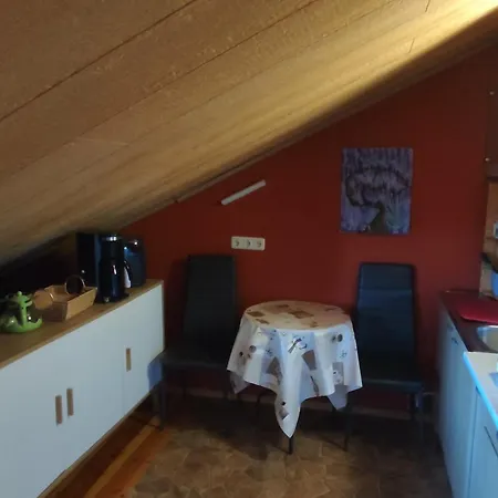 Studija Viloje-quiet 15 Min From Airport * Kaunas