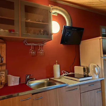 Проживання в сім'ї Studija Viloje-quiet 15 Min From Airport Каунас