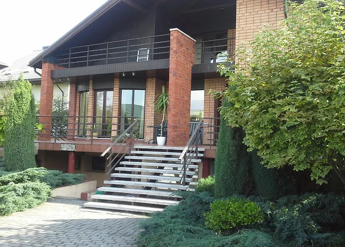 Studija Viloje-quiet 15 Min From Airport Homestay